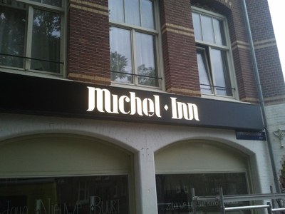 Lichtbak Michel Inn.jpg