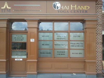 Winkel belettering Thai Hand Massageschool.jpg
